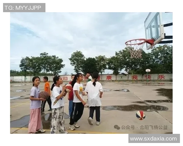 小孩小孩篮球梦一起飞扬快乐成长的童年时光与友谊的传承